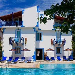 Dove Apartahotel