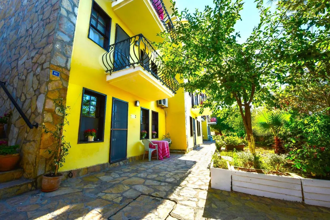 Tatil Evi Bougainvillea Houses Fethiye